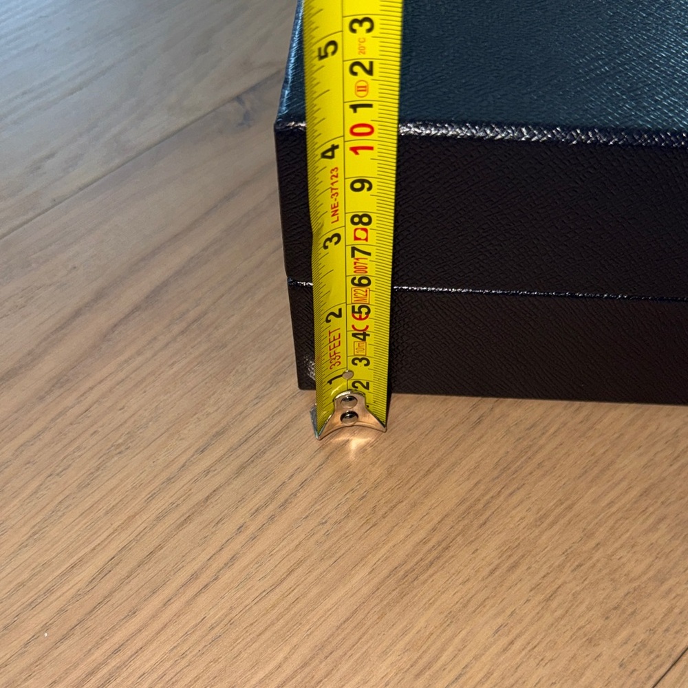 Prada Gift Box - Dark Navy with closure band and tissue paper - Picture 7 of 8